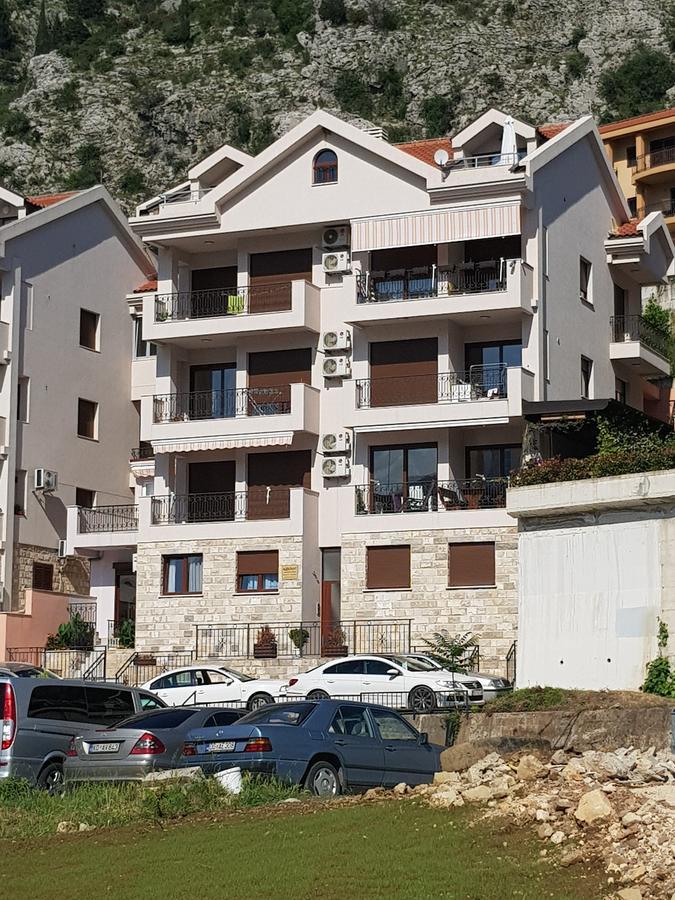 Apartment Stella Di Cattaro Exterior photo